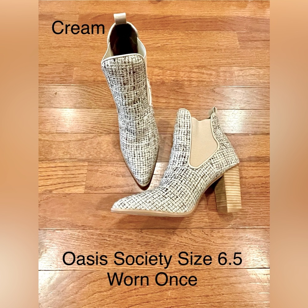 Oasis Society. Size 6.5. Cream